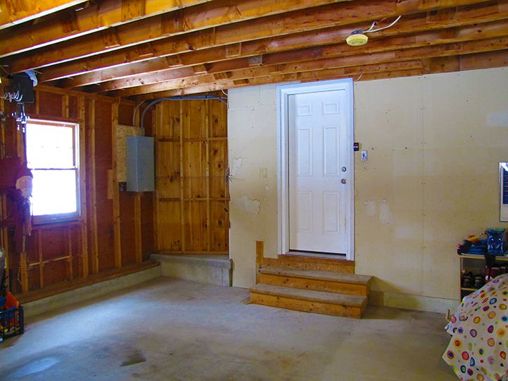 Mudroom 1